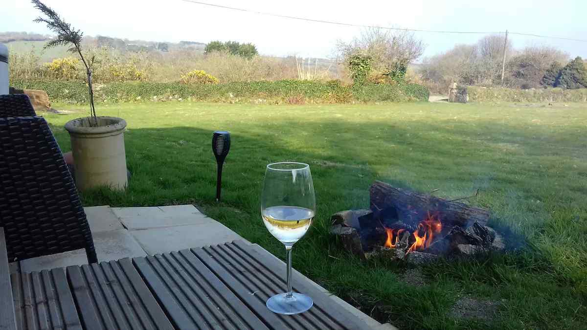 Treguth Glamping Cornwall Shepherds Hut